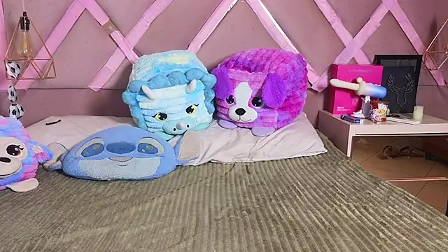 Sophia_moo_ webcam