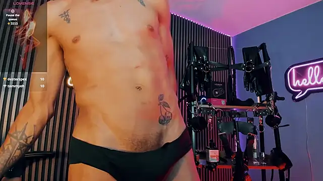 Maximoking26 webcam