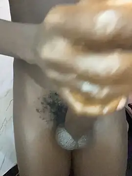 Kenyancock100 live sex cam