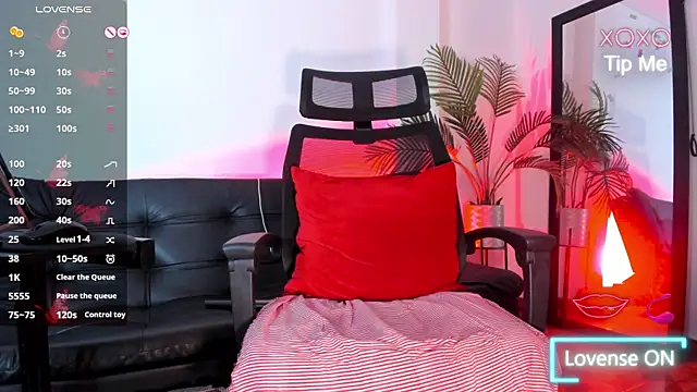 lizzy_Roux webcam