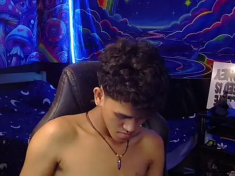 hugekenbigcock live sex cam