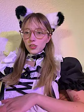 ReenKitty webcam