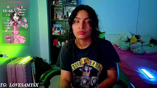Lovelyamyy webcam
