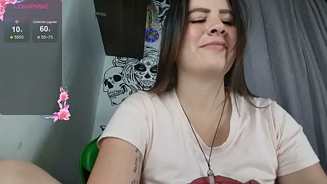 ImSophieFox webcam