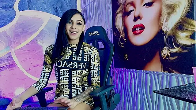 Violeta_Alvarez webcam