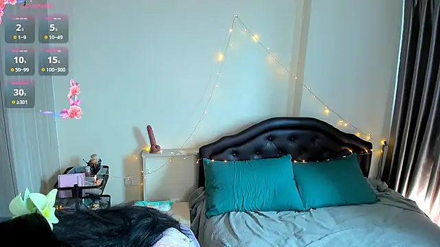 Evelyne_xxo webcam