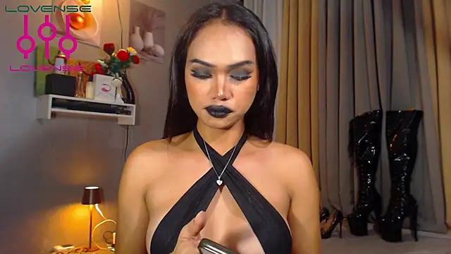 Lexi_ThunderFuck webcam