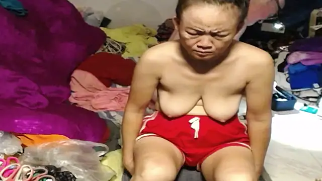 1CuteAndSexy69 webcam