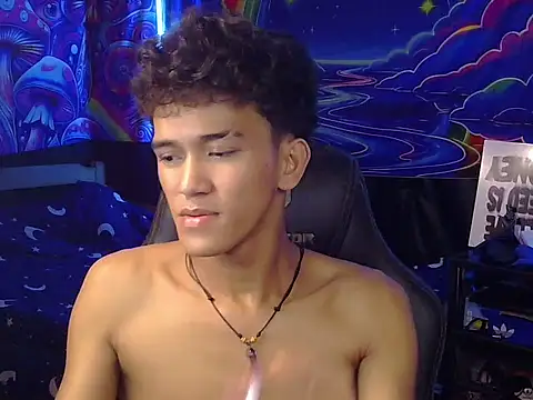 hugekenbigcock webcam