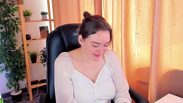 Secret_goddes webcam