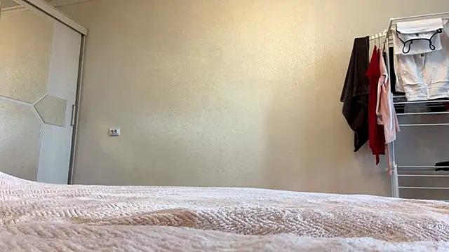 LivianDivorce webcam