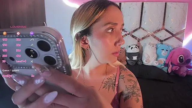 Amanda_klaire webcam