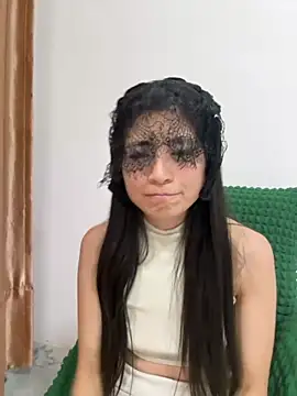 yiyiya520 webcam
