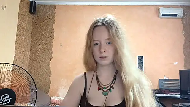 KateVibe_01 webcam