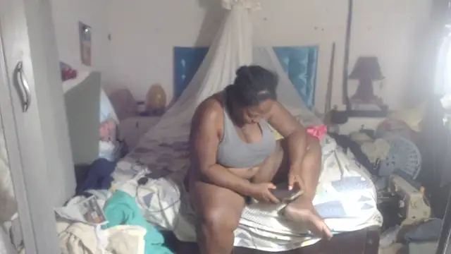 rachelexoticgirl live cam on StripChat