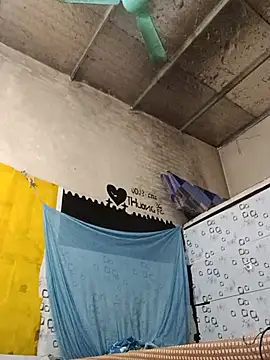 Sana-vn live cam on StripChat