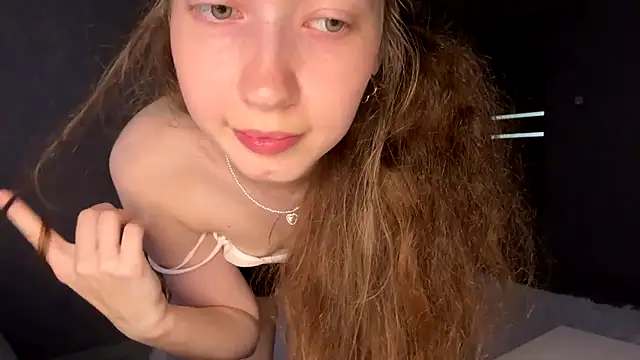 Emily_Mur_ webcam