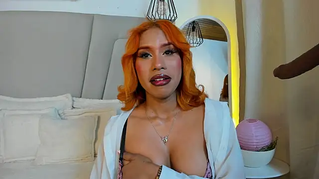 Nicole_Brown1126 webcam