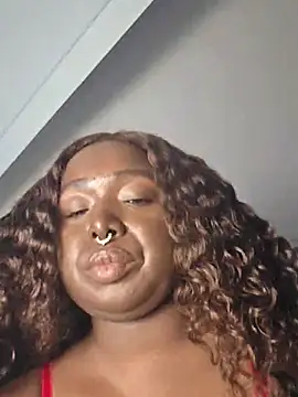 TanishaEvans webcam