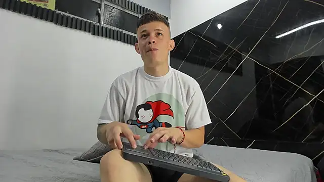 Robinlion91 webcam