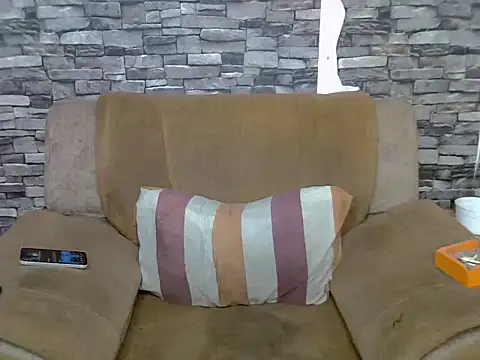 Naughtyy_xx webcam
