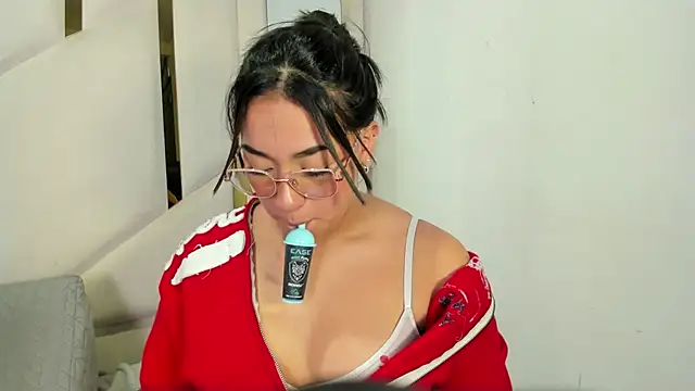 IsabellRodriguez18 webcam