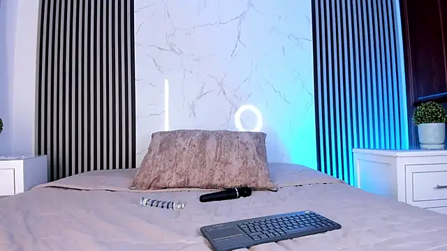 EthaanCox webcam