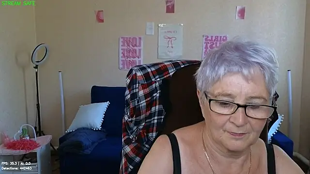 Sandra_Snowflake webcam