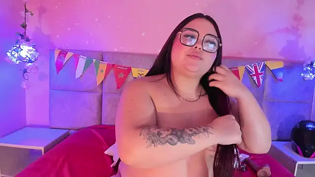 Lushi_Love webcam
