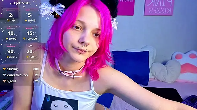 KittieHeart webcam
