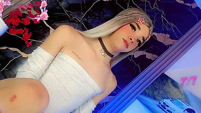moon_sweet- webcam