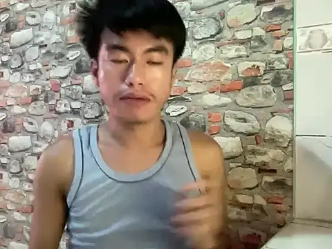 Benevolent_XO_Marc webcam