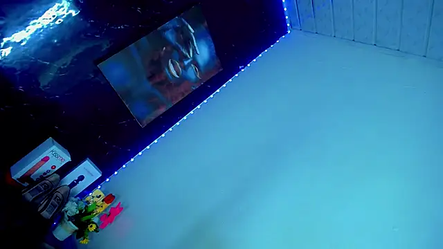 SaramyBigcock webcam