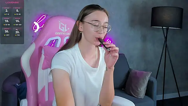 Lucy_Green webcam