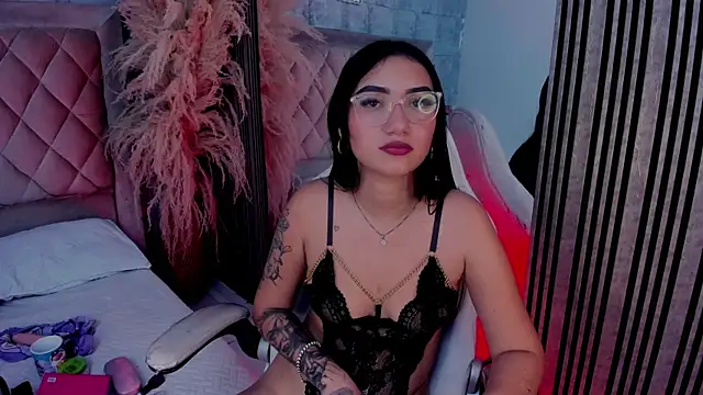 KendallMeyers_ webcam