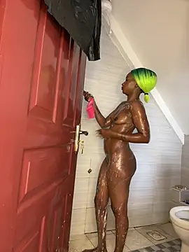 Moh_squirtie webcam