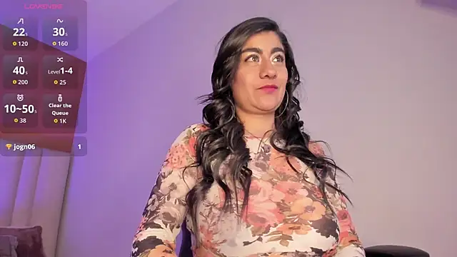 Esmeralda_Rose__ webcam