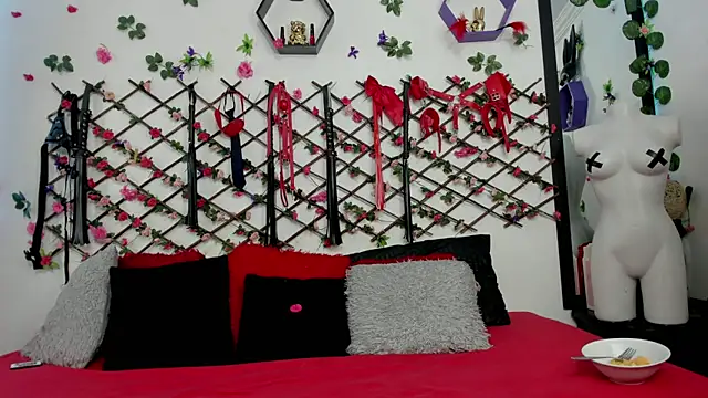 conny_blonde webcam