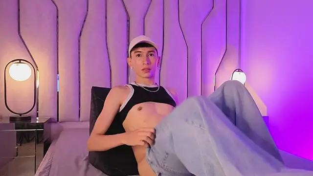 lian_cameron webcam