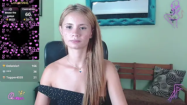 _Victoria_Jones_ live cam on StripChat