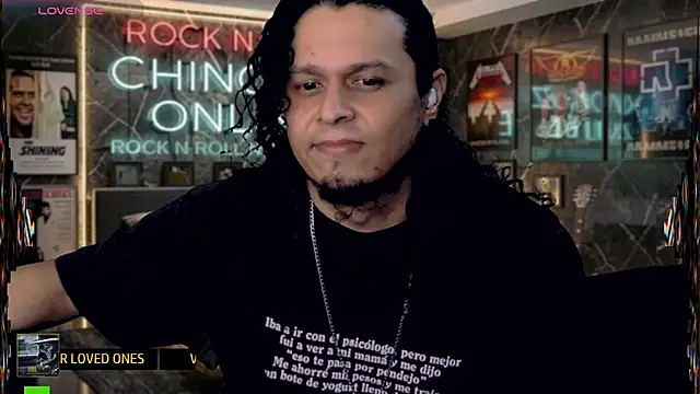 chino_roz webcam