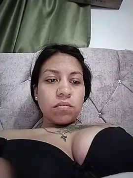 Tiphanydirty3 live cam on StripChat