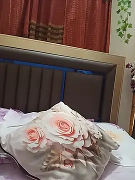 Tanha18 live cam on StripChat