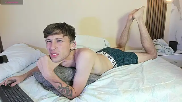 Max_saenz live cam on StripChat