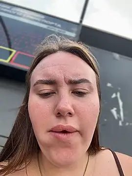 KiraSunshine webcam