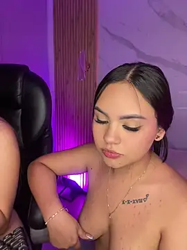 KYLIE_JONES6 Live Web Cam Show
