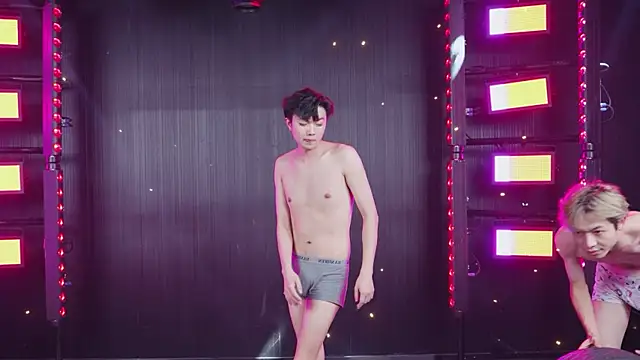 YD-Boy Live Web Cam Show