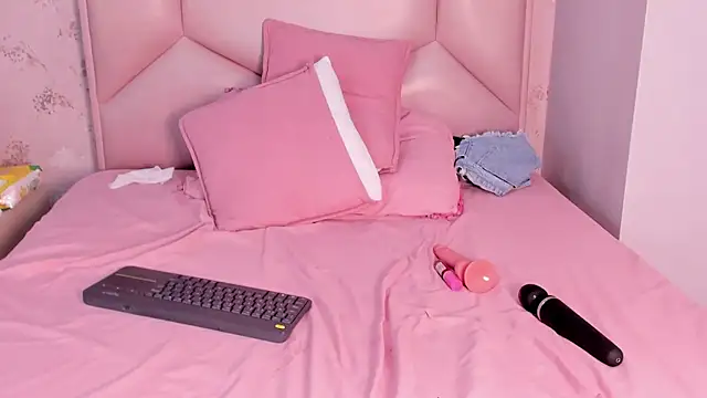 Nasly_Moore webcam