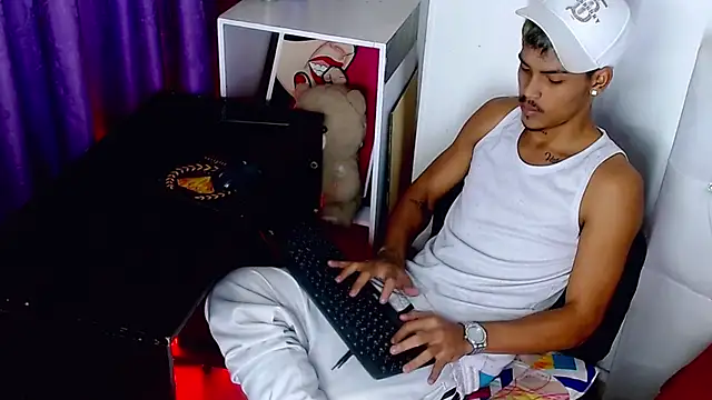Angel_foxc13