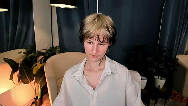 Senpai_Sins webcam